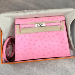 Hermès Kelly Danse bag in Ostrich leather